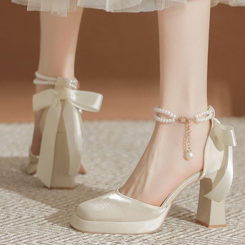 Little Mary Jane high heels thick heel champagne with skirt one-word buckle with new Chinese cheongsam bridesmaids sandals