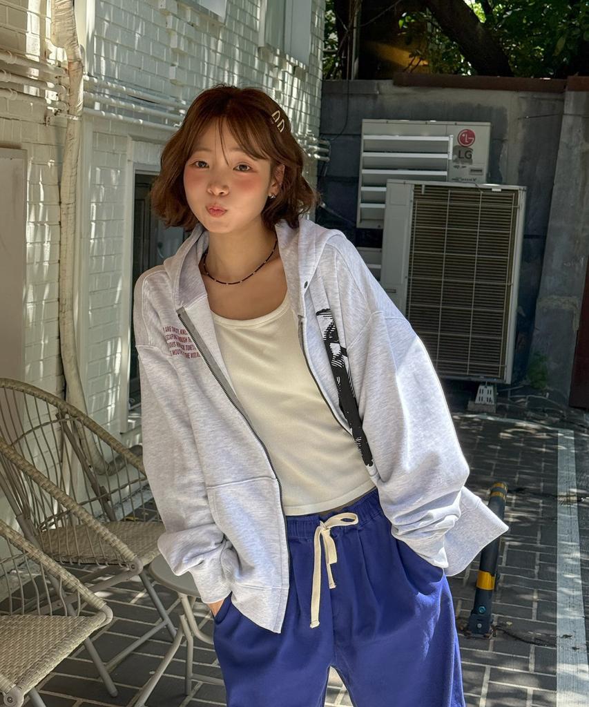 Amou Hotline Hoodie Zip-Up White Gray