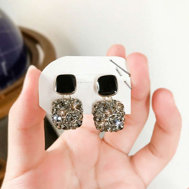 2026 New Unique Mosaic Zircon Black Oil Drip Simple Earrings Women Personality Fashion Earrings Wedding Jewelry Birthday Gifts