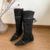 In the autumn of 2025, the new retro small man with pointed head straps and Korean version of thin inner rubbing high short boots women