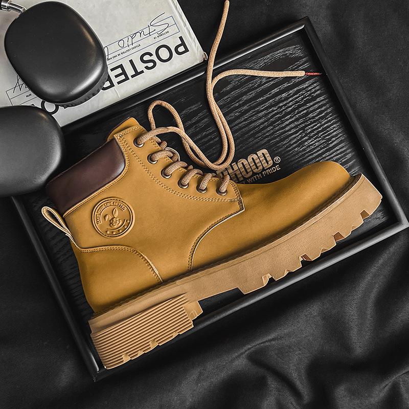 

2025 autumn new British style retro locomotive platform boots big yellow boots couple women s shoes big head Martin boots Female size 35