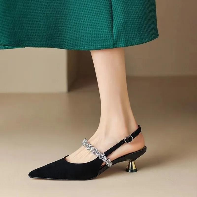 New Black Silver Low Heels Sandals Women Shiny Crystal Straps Pointed Toe Sandals Woman Slingbacks Pumps Ladies Shoes