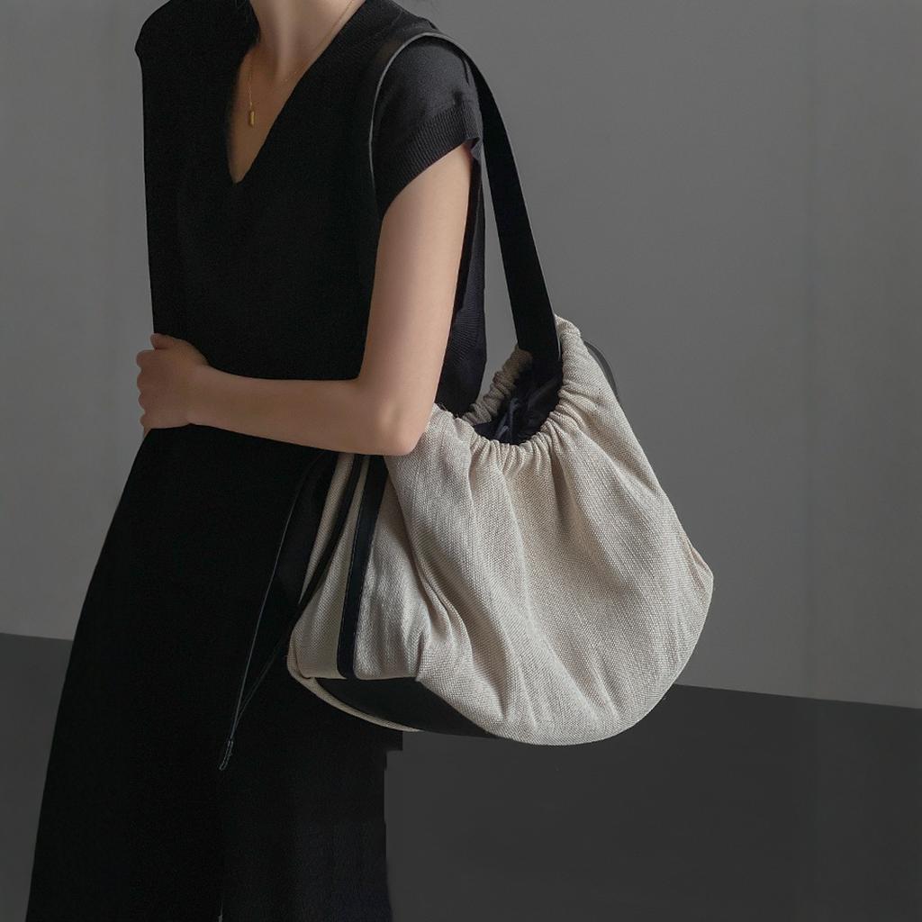 2025 New Ins Wind Niche Canvas Bag Lightweight Large-capacity Travel Bag Single Shoulder Commuter Messenger Tote Big Bag