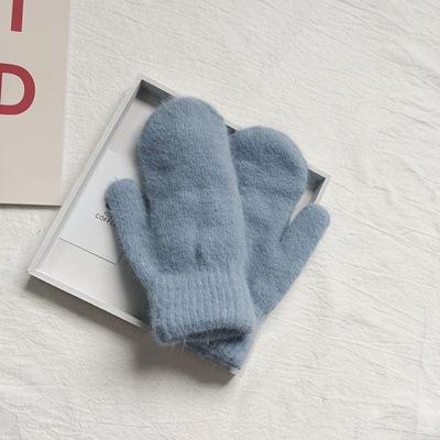 Thickened Fleece Lined Winter Gloves Soft Plush Warm Mittens for Outdoor Activities Cold Weather Protection Comfortable Fit One Size синий