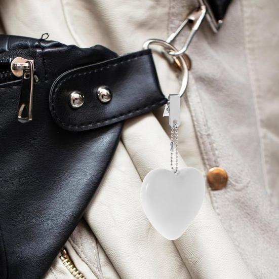 Dokunmatik ve Hareket Sensörlü Kalp Şeklinde Çanta Lambası USB Şarjlı Otomatik LED Işıklı Mini El Feneri Çantalar Cüzdanlar Anahtarlıklar Kompakt Kalp Tasarımı