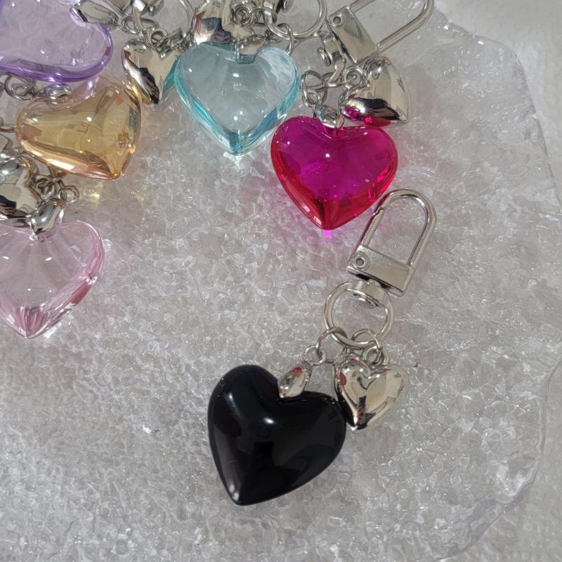 Heart Keychains Handmade Key Jewelry Heart Key Holder Alloy Material Key Ornament Bag Pendant Perfect Gift for Woman Man