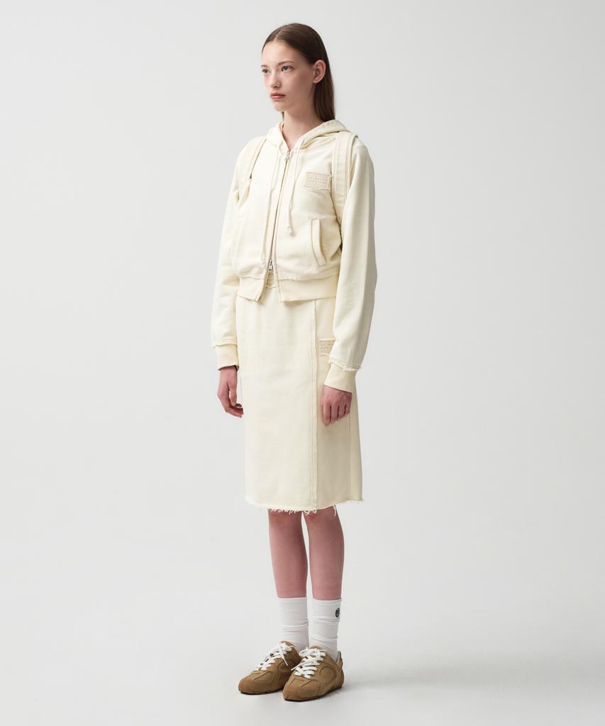 Malittepeulangsowajeobeo W Classic Logo Denim Patch Sweat Skirt Ivory