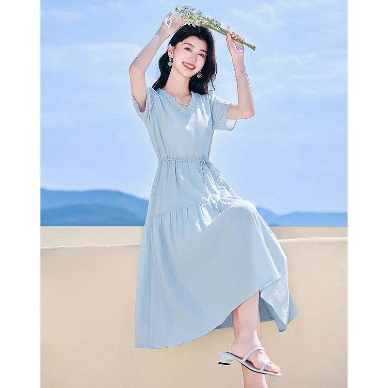 Design Sense Niche Fashion Temperament Slimming Dress for Small Figures