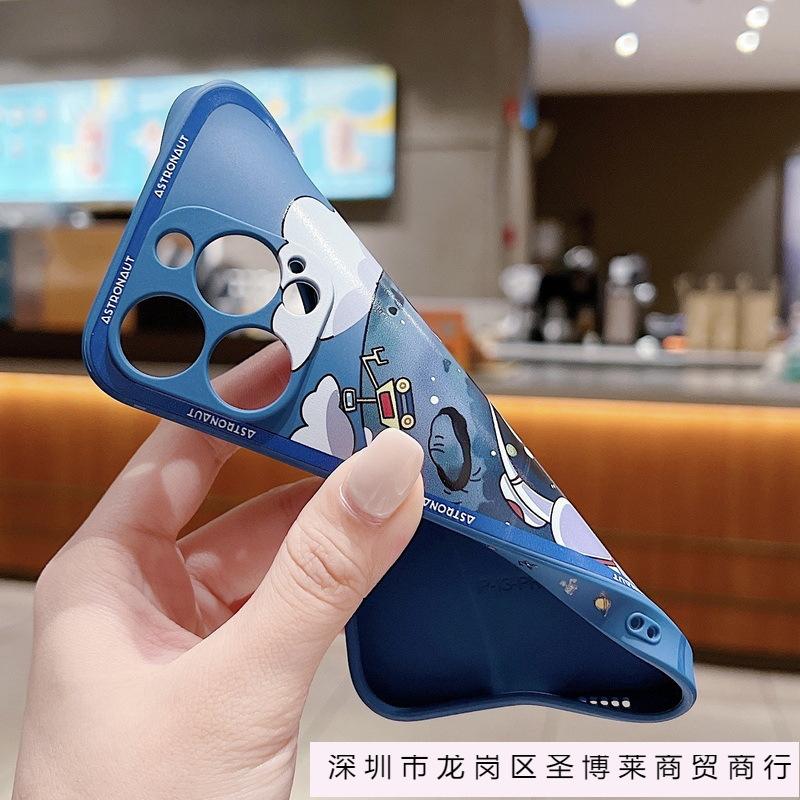Applicable To iPhone16 Astronaut Mobile Phone Case 15PROMAX Cartoon Painted Apple 14 Side Pattern Case