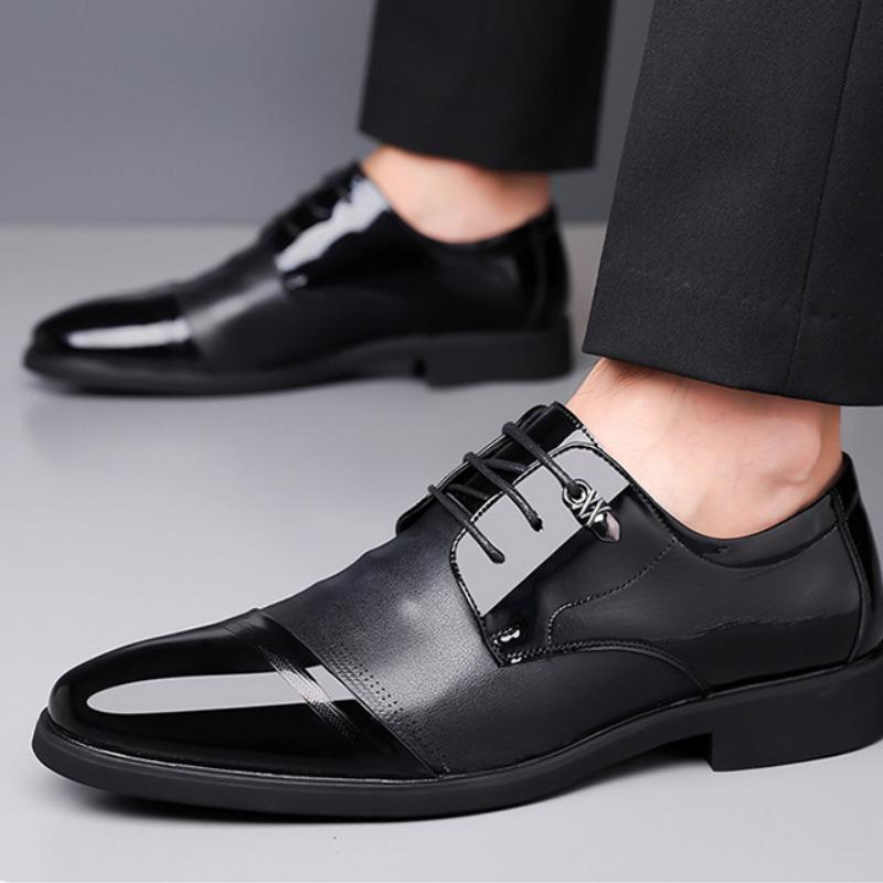 FashionBritish Patent Leather Men's Derby Shoes Designer Soft-soled Black Man Wedding Shoes Fashion Casual Business Male Dress Shoe