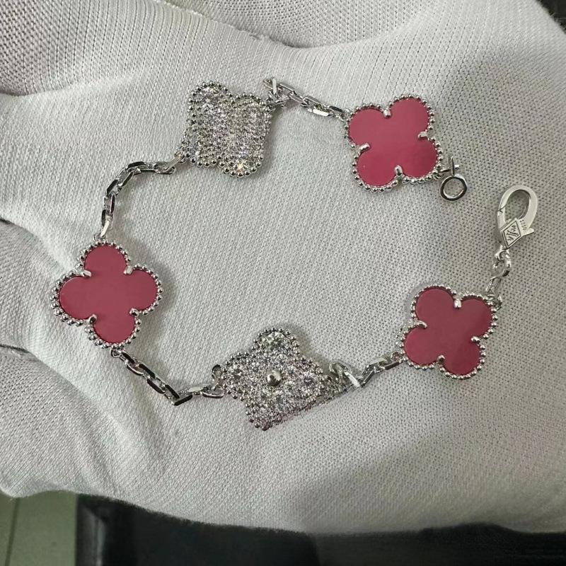 Exquisite Four-leaf Clover Bracelet for Women Five-flower Bracelet Double-sided Natural White Mother-of-pearl and Carnelian Bracelet