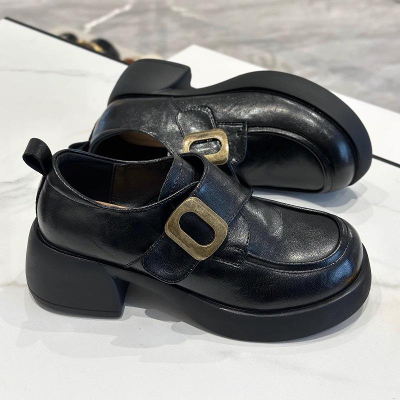 2025 new spring and autumn leather platform loafers women's deep mouth round head small leather shoes British style high heels single shoes