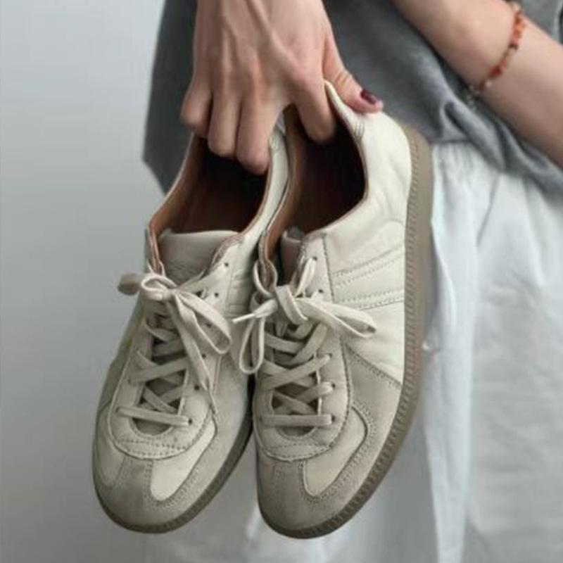 Cowhide Version Niche Comfortable Versatile Flat-bottomed Retro German Training Shoes Women's Old Leather Versatile Sports Shoes Casual Board Shoes
