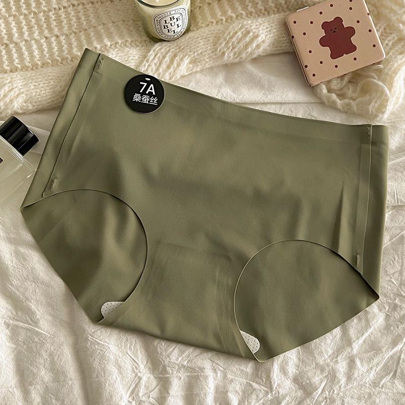 7A Mulberry Silk Seamless Mid-Waist Panties, Skin-friendly Japanese Style for Women, Young Girls, Students - Spring/Summer New Arrival.