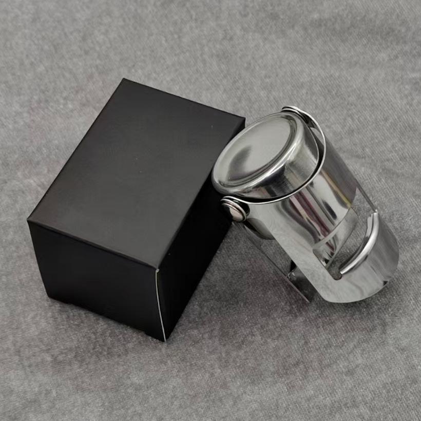 

Concave Cap Stainless Steel Champagne and Sparkling Wine Bottle Stopper with Metal Buckle