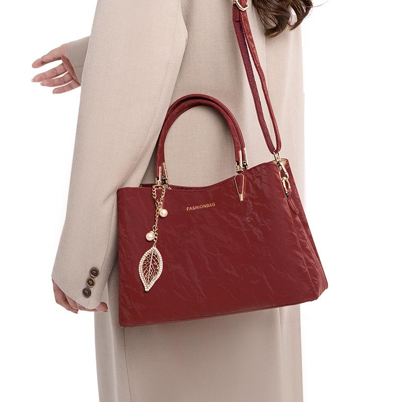 

Premium bag light luxury women s bag handbag texture fashionable shoulder bag trendy versatile red bag