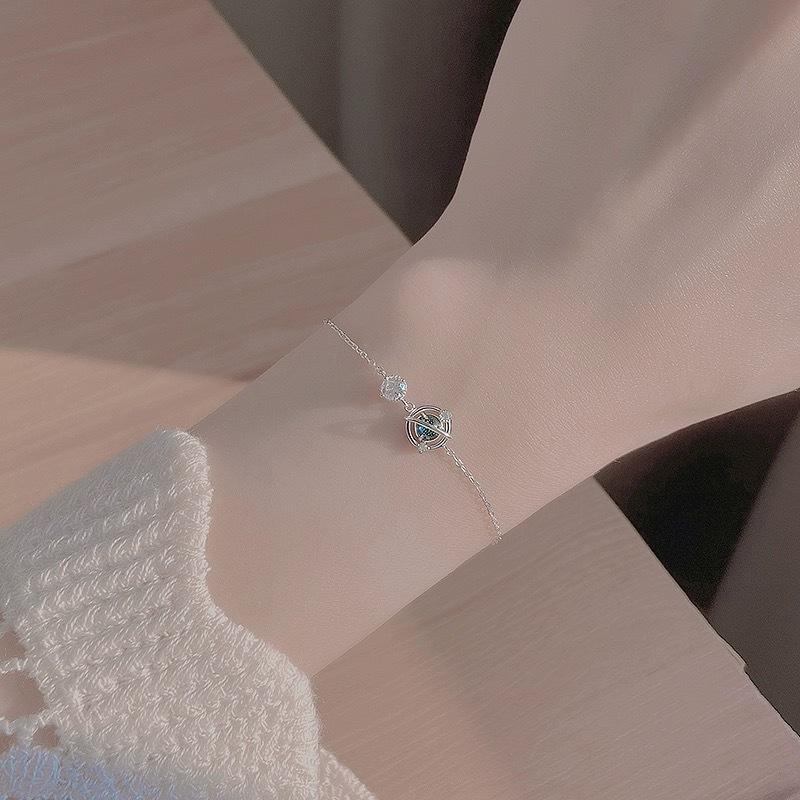 S999 Reines Silber Planeten Armband Damen Exquisit Freundinnen Handschmuck Leichter Luxus Minderheit Schlichtes Design