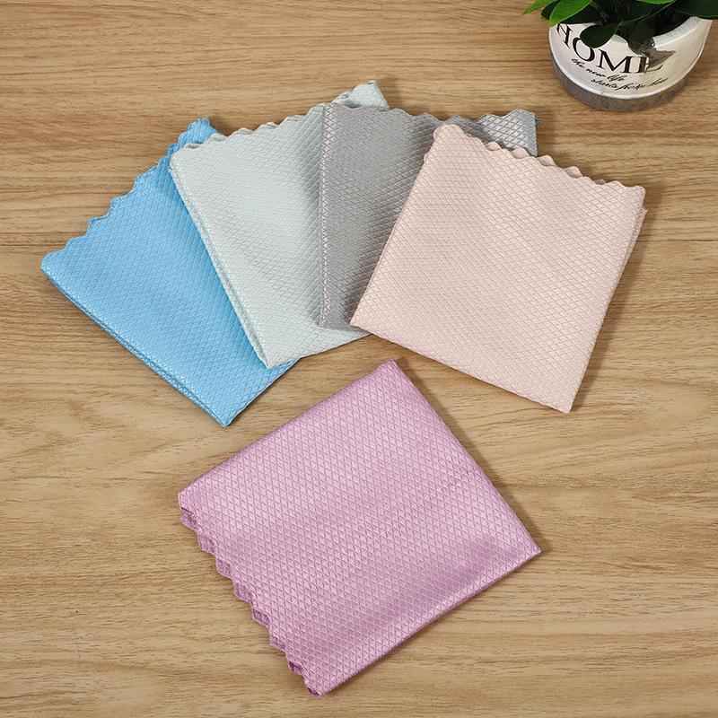 Absorbent Fish Scale Cloth for Wiping Glass - Thickened Household Kitchen Towel & Scouring Pad