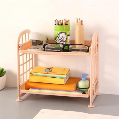 Dvouvrstvý odnímatelný úložný stojan na stůl pro studentské stoly