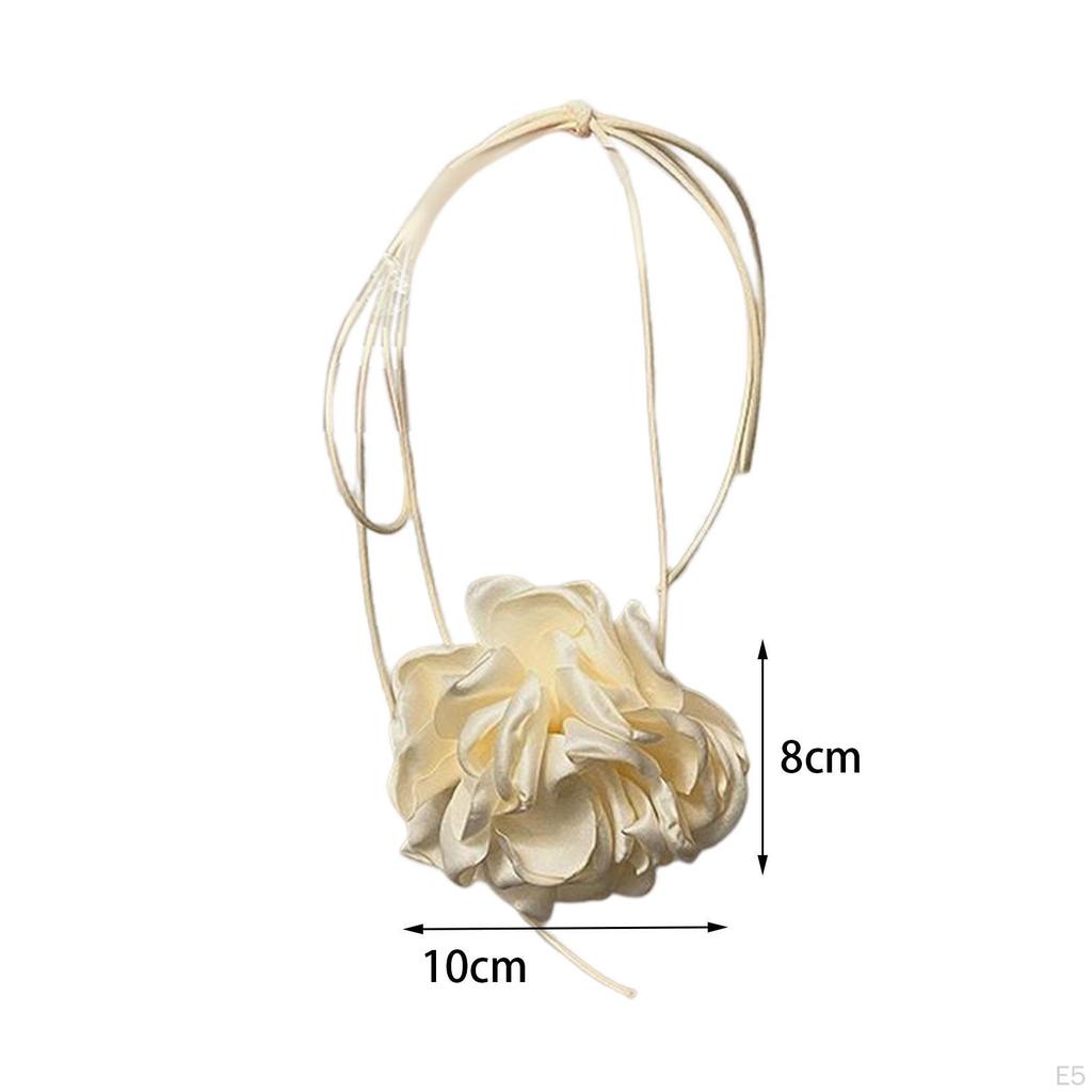 Floral Collar Necklace - Blooming Petal Charm