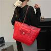 Summer new women's diamond one-shoulder messenger bag chain large-capacity removable commuter tote bag