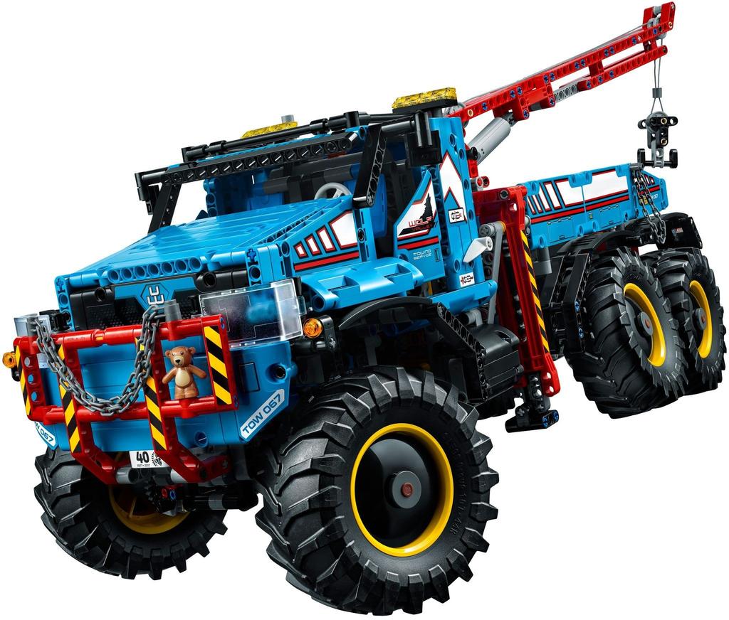LEGO Technic 6x6 All Terrain Magnum Tow Truck 42070