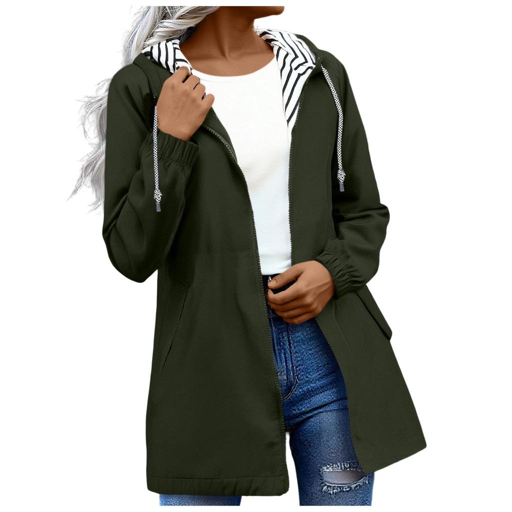 Women's Fashionable Color Blocked Long Sleeved Hooded Outdoor Thin Waterproof Running Sports Jacket, Submachine Jacket