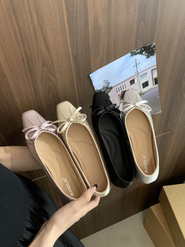 Bow Light Mouth with Skirt Fairy Style Ballet Shoes 2025 New Niche Gentle Elegant Fashion Grandma Shoes