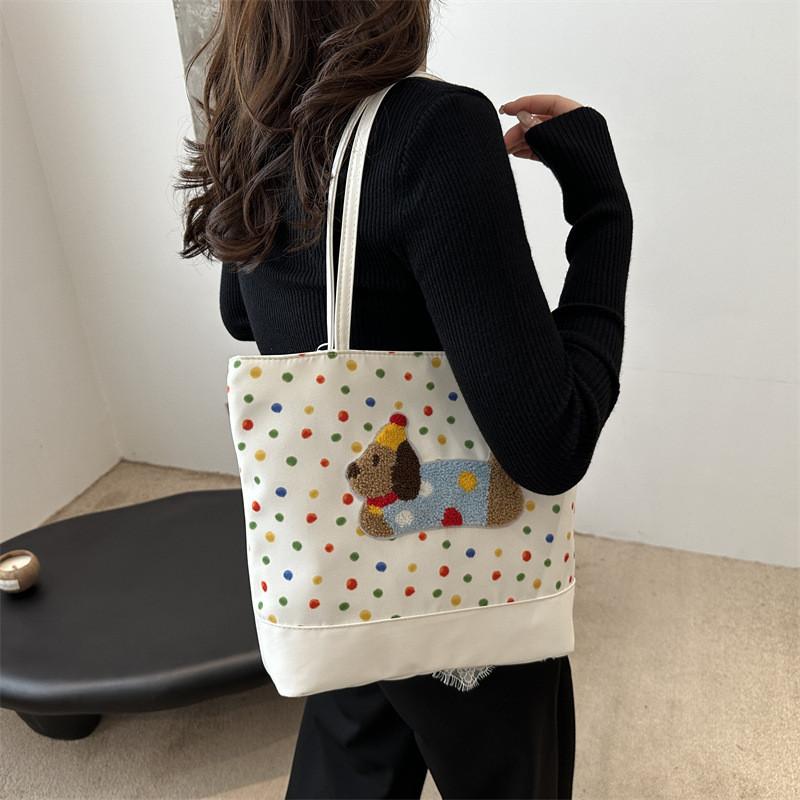 Trendy White Pu Tote Bag For Women Spacious Vintage Crossbody Handbag