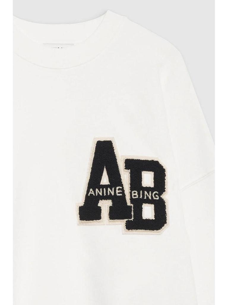 Early Autumn Off-White Women's Crew Neck Fleece Sweatshirt with Hand-Cranked Embroidery