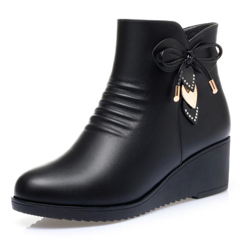 Autumn and winter new mother cotton shoes women's wedge heel velvet short boots non-slip and warm    and elderly women's boots
