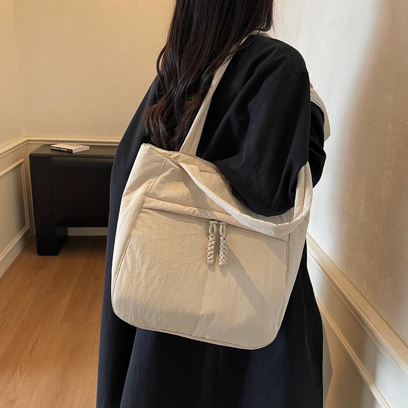 Simple and Large-capacity Tote Bag Casual Canvas Bag Women's 2025 Autumn New Commuter Shoulder Bag Student Class Bag