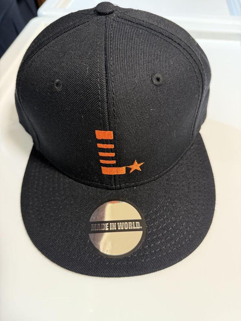 [USED] MADE IN WORLD x Albirex Niigata L Giants Yomiuri Giants