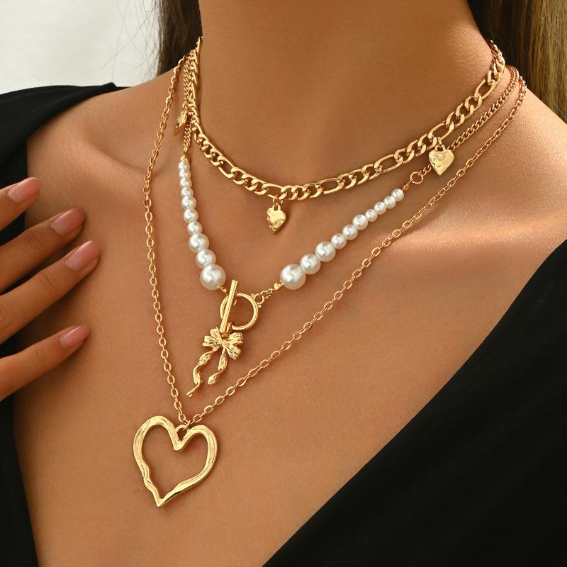 Vintage Layered Pearl Necklace For Women Gold Plated Multi Layer Chain Choker With Heart Lock Pendant For Party Daily Jewelry