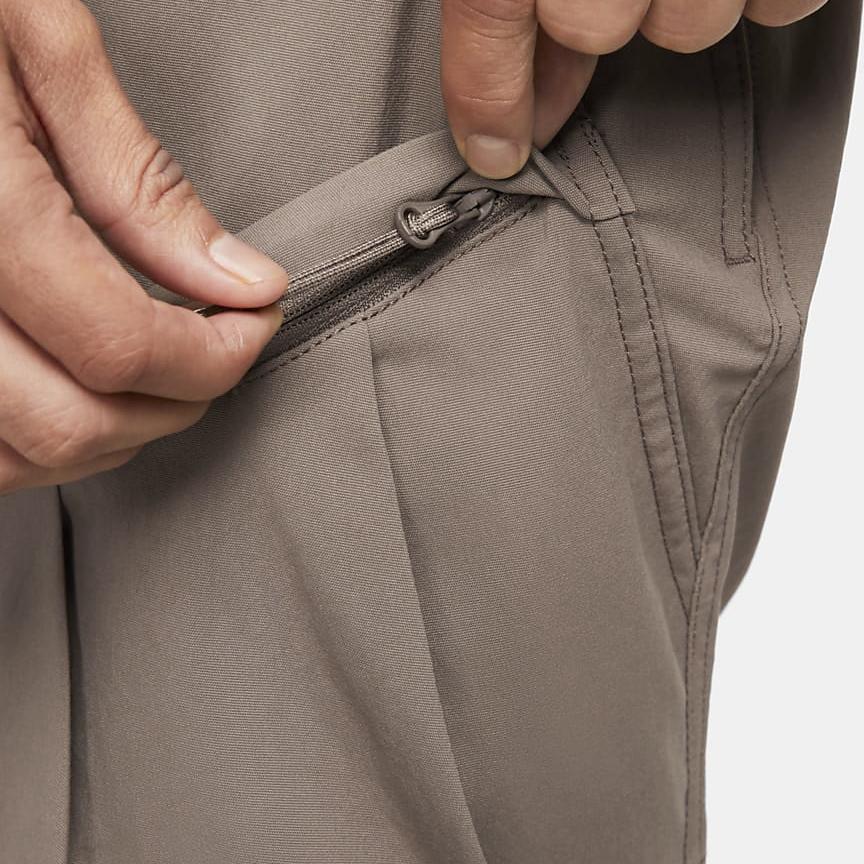 Nike FW22 ACG Smith Summit Cargo Pants Men Bottoms Khaki DN3944-040