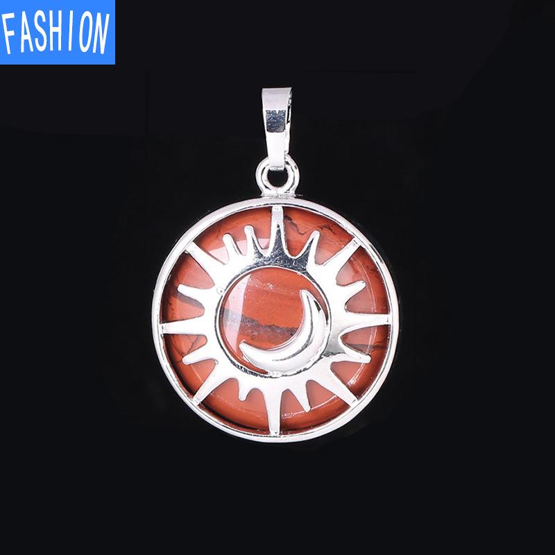 Pandantiv cu cristale naturale în stil național