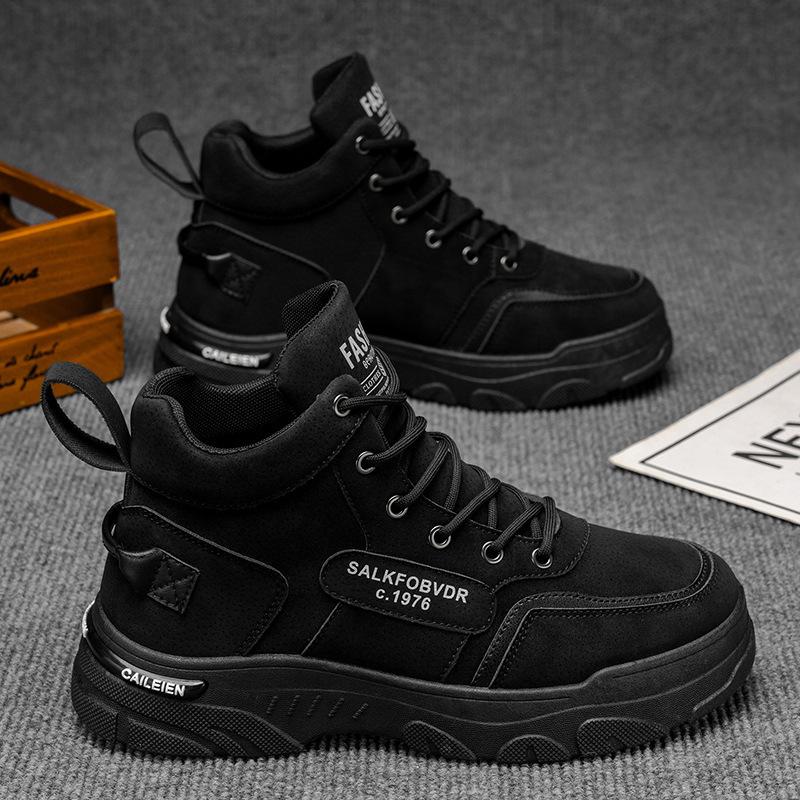 High-top Martin boots men s shoes autumn new outdoor tooling shoes men s thick-soled non-slip casual short boots labor insurance shoes men s 44 2500₽