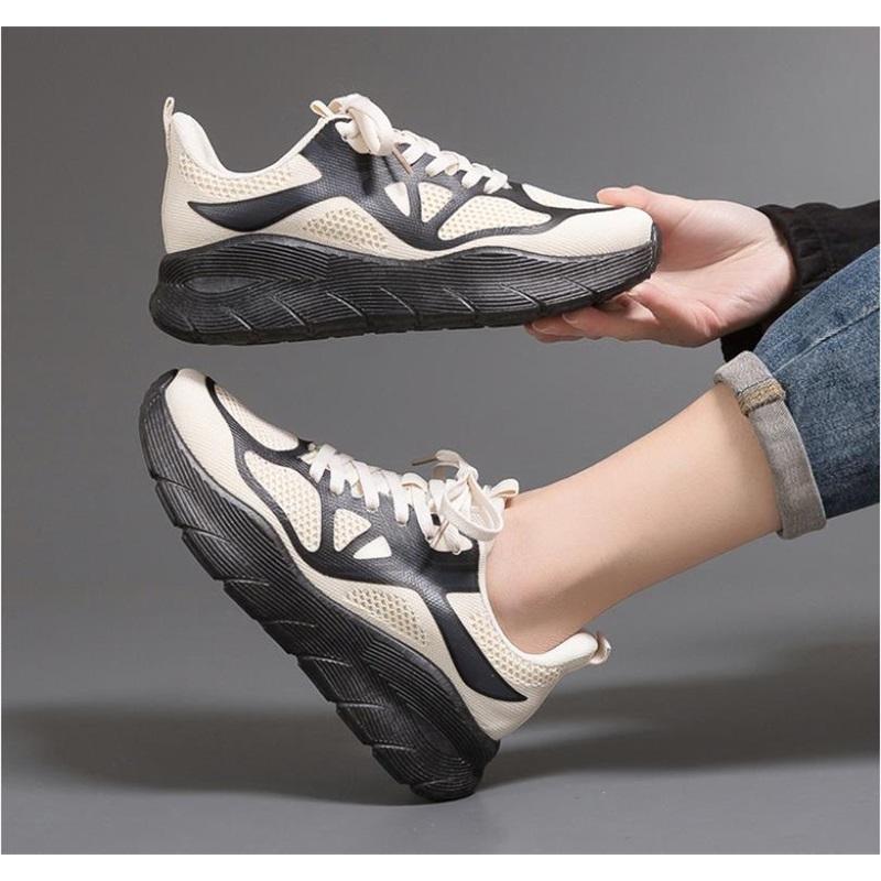 Men's shoes spring and summer breathable ultra-light soft sole non-slip shock absorption student running casual sports shoes