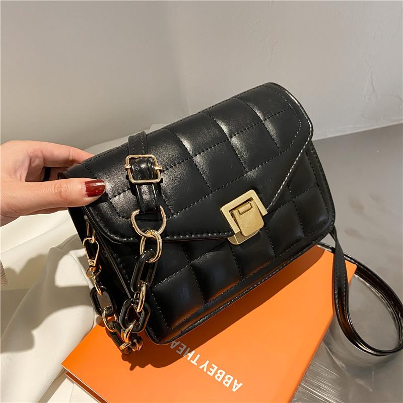 Spring Fashion Small Bag Women's Popular New Trendy Chain Crossbody Portable Embroidery