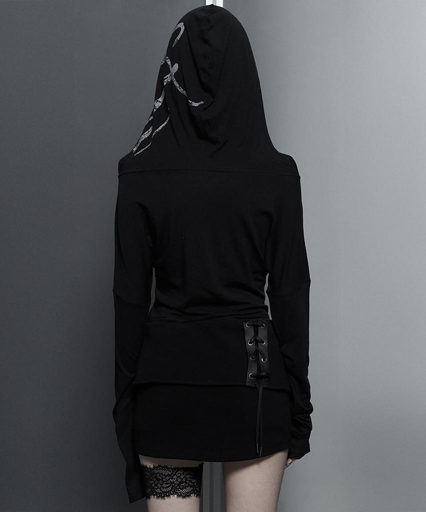 ETRE AU SOMMET Lettering Hooded Slim-Fit Long Sleeve Top (Black)