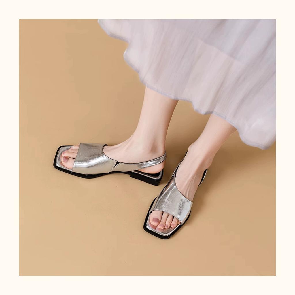 Casual Foot Sandals Women's 2025 New Outer Wear Square Heel Cool Slippers Versatile Sandals Beach Sandals