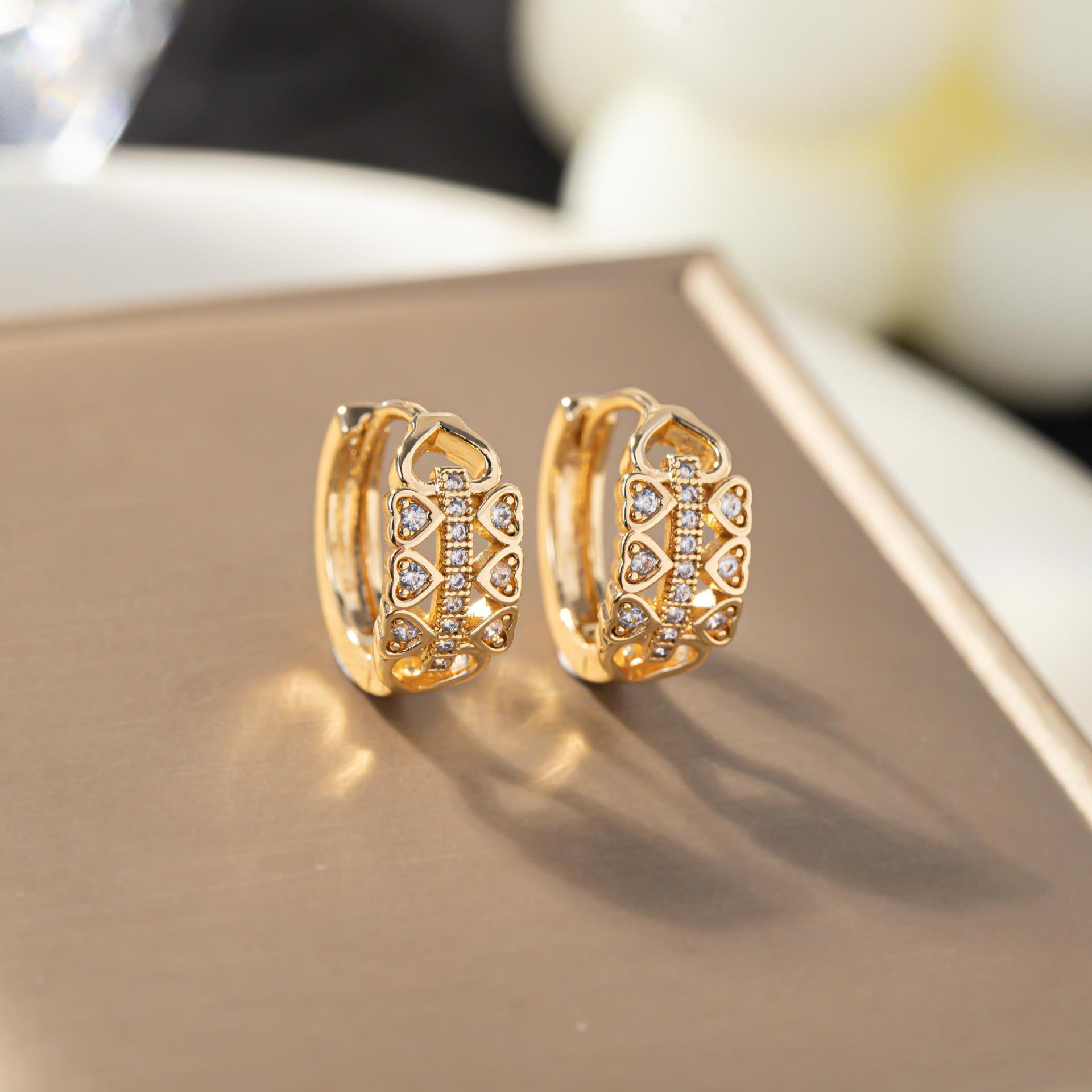 INS Style Geometric Heart Rhinestone Round Bead Earrings - Unisex Cross-border High-End Design