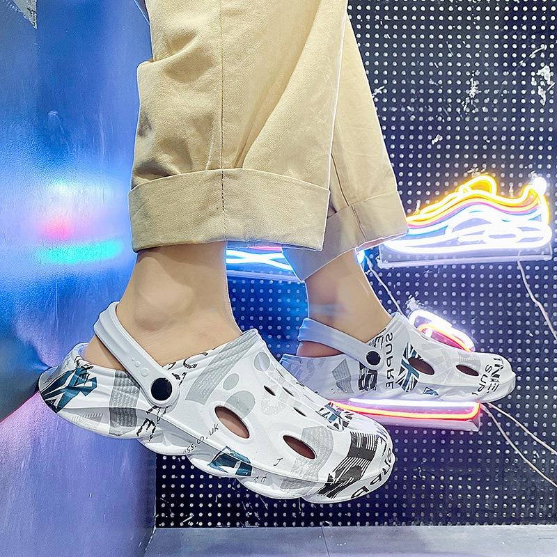 Sandalen Herren Sommer Außenbekleidung rutschfest Taschenkopf Hausschuhe Lochschuhe dicke Sohle verschleißfest Sport Doppelfunktion