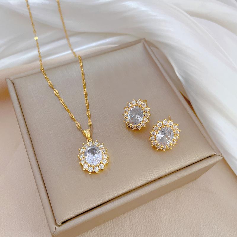 Full of Zirconium Exquisite Wind Copper Micro-inlaid Earrings Necklace Set Combination