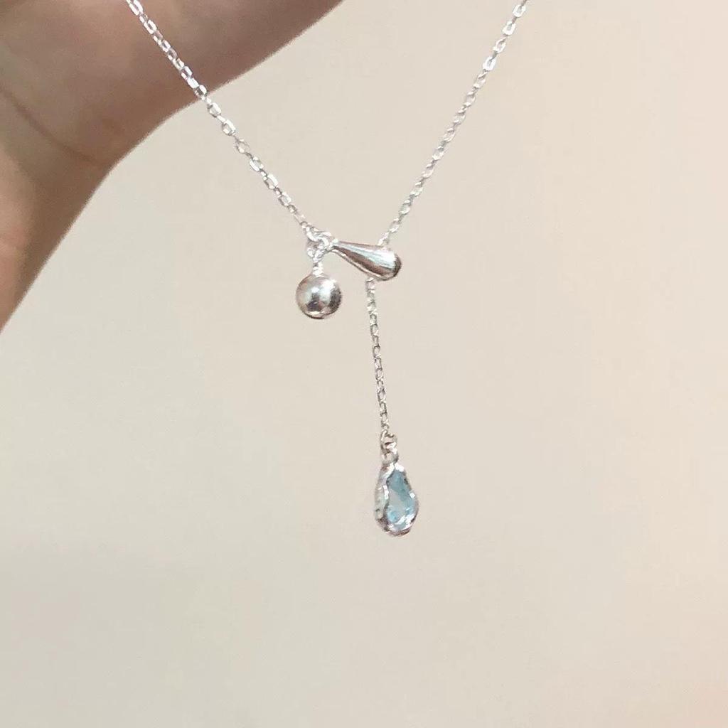 Tear Drop Blue Gemstone Necklace: Adjustable S925 Sterling Silver Clavicle Chain.