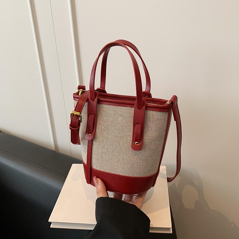 Fashionable Large-capacity Commuter Single-shoulder Crossbody Bucket Bag