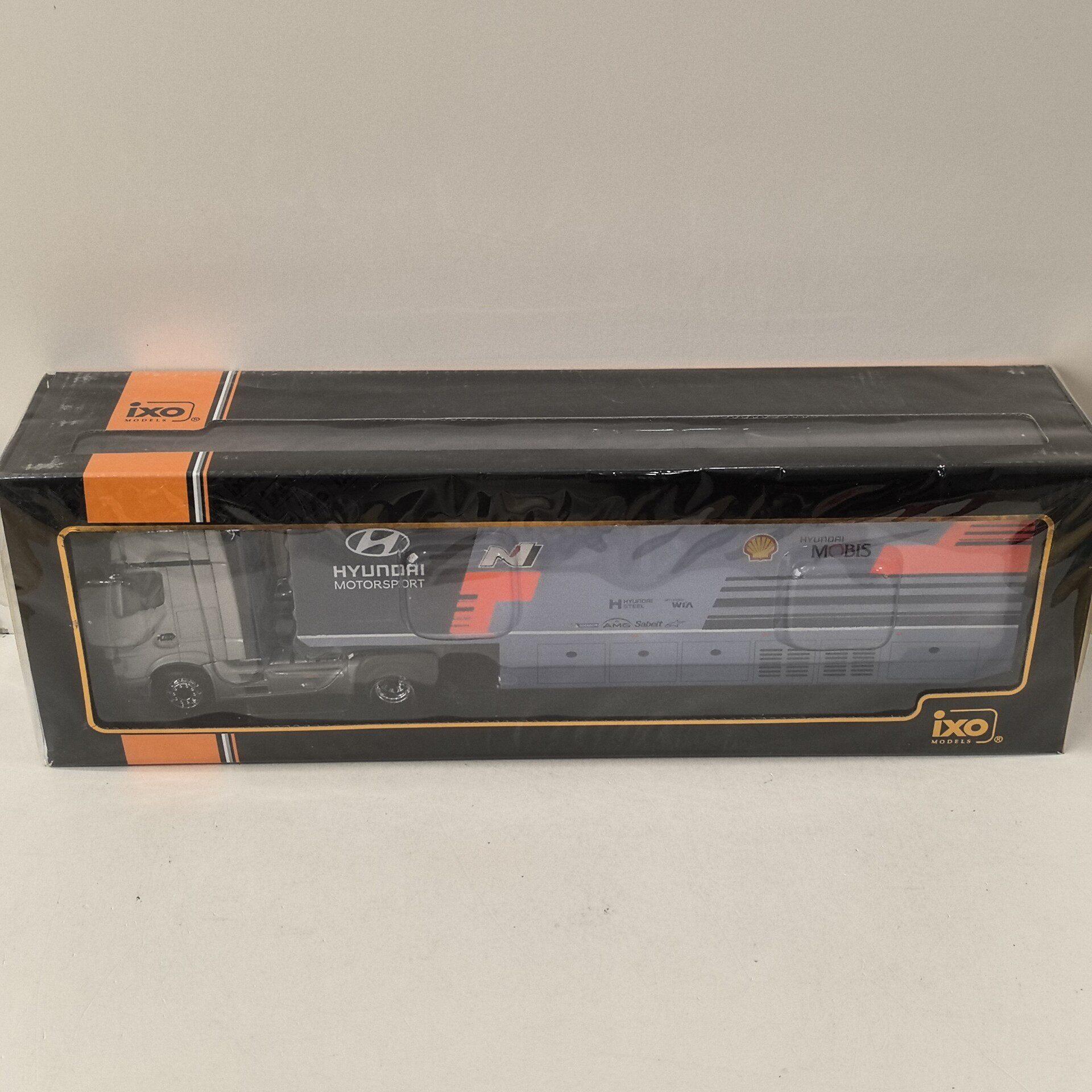

IXO Diecast 1/43 Scale BENZ Truck Actros MP4 2019 WRC Modern Fleet Transport Vehicle J8W8 Car Body Plastic Alloy Car Model