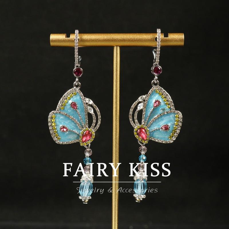 Exquisite Enamel Dripping Oil Full of Diamonds, Colorful Smart Butterfly Symmetrical Earrings, Fashionable Light Luxury and Elegant Earrings.