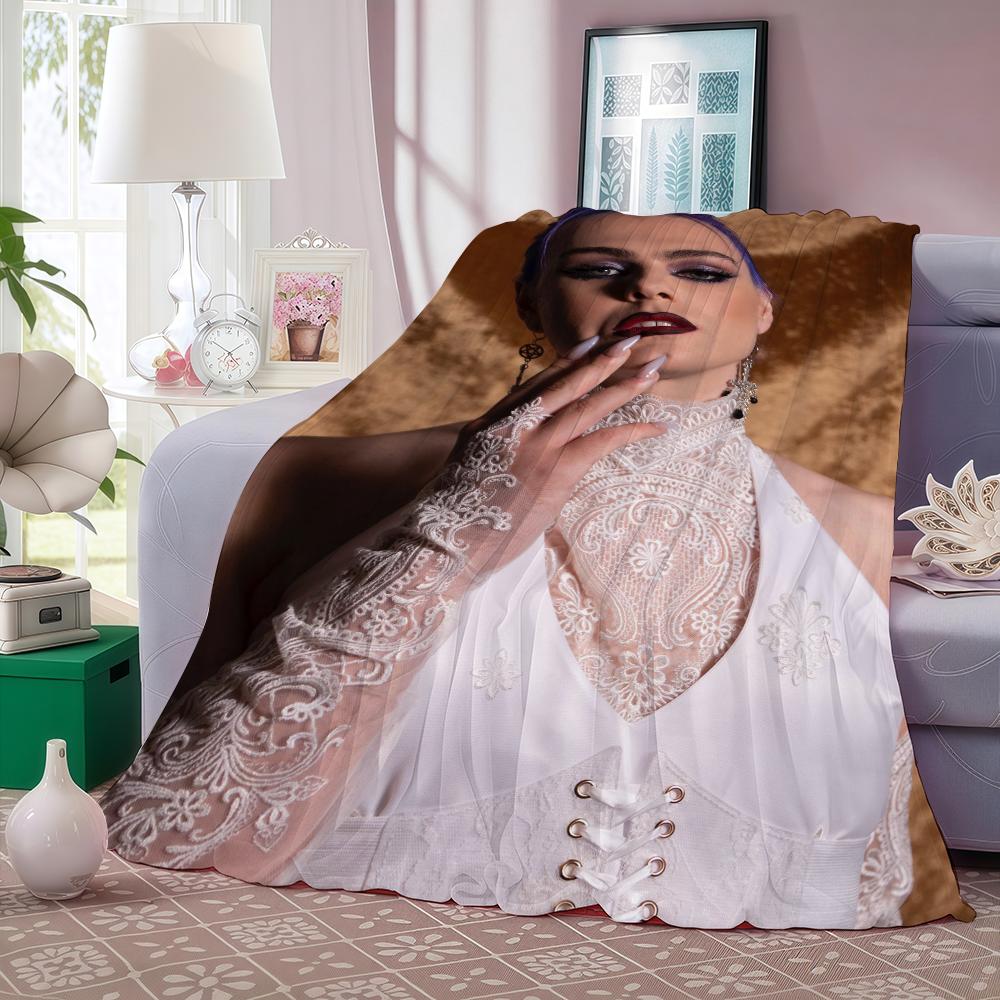 K-Kim Dracula Singer Seventy Thorns Blanket Warm And Soft Suitable For Bedroom Living Room Sofa Bed Office Travel Camping