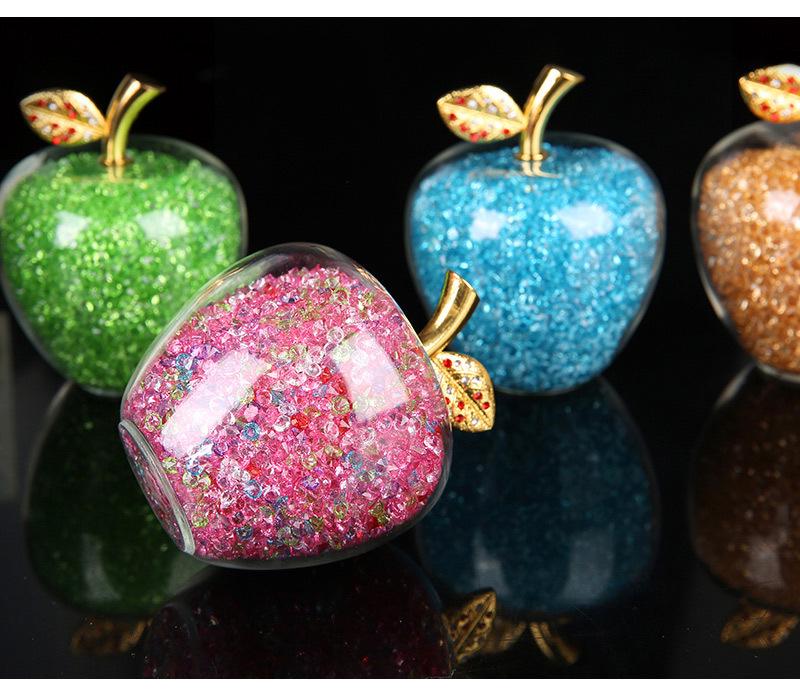 Christmas Crystal Apple Gift for Girlfriend or Wife - Perfect Birthday or Home Decor Piece for Best Friend